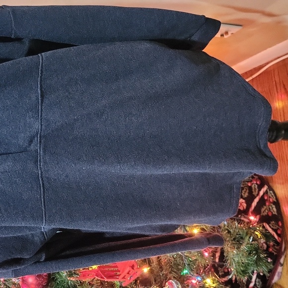 Victoria's Secret PINK Sweatshirt - Picture 5 of 14